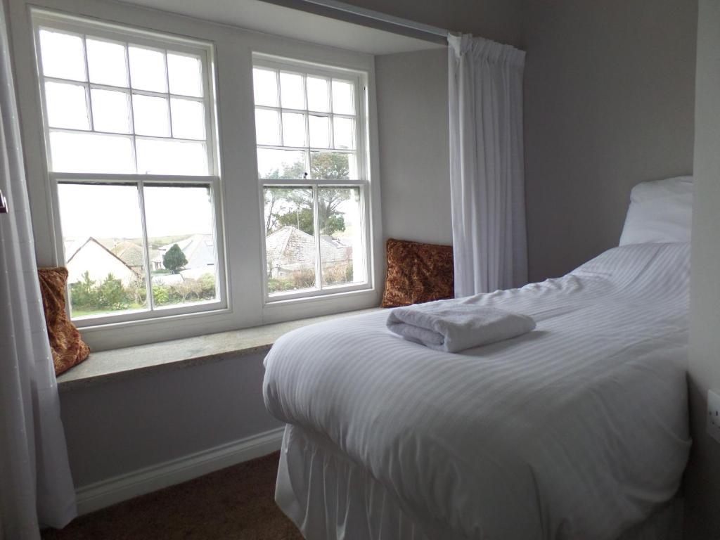 Bossiney House Hotel Tintagel Bagian luar foto